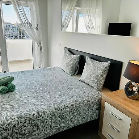 Apartment Marina View On Main Avenue *