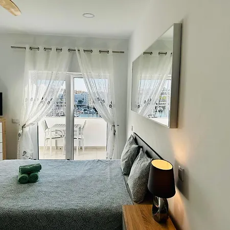 Marina View On Main Avenue Appartement